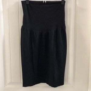 Maternity pencil skirt, black, a pea in the pod